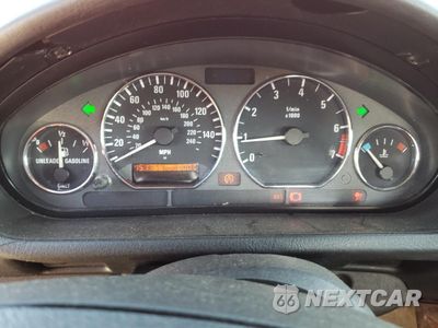 Zdjęcie 9 z 12 samochodu: 1998 BMW Z3 1.9 VIN:4USCH7335WLD16745 - miniatura