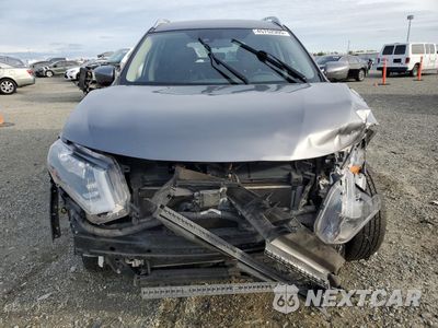 Piąte zdjęcie samochodu w środku: 2020 NISSAN ROGUE S VIN:KNMAT2MV4LP503815 - miniatura