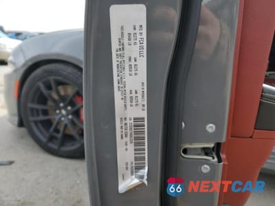 Zdjęcie 13 z 13 samochodu: 2018 DODGE CHARGER SRT HELLCAT VIN:2C3CDXL91JH306341 - miniatura
