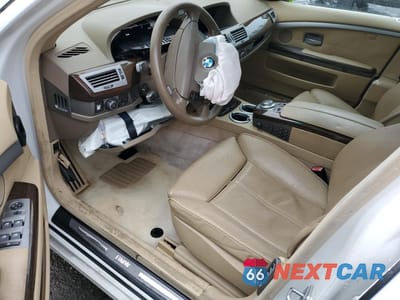 Zdjęcie 8 z 13 samochodu: 2006 BMW 750 LI VIN:WBAHN83556DT29575 - miniatura