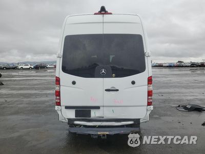Zdjęcie 6 z 15 samochodu: 2018 MERCEDES-BENZ SPRINTER 2500 VIN:WD4PE8CD3JP584423 - miniatura