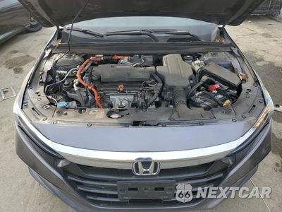 Zdjęcie 12 z 13 samochodu: 2020 HONDA ACCORD TOURING HYBRID VIN:1HGCV3F97LA011633 - miniatura