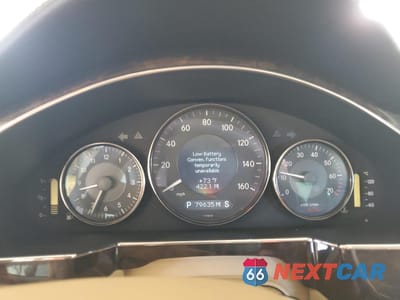 Zdjęcie 9 z 12 samochodu: 2006 MERCEDES-BENZ CLS 500C VIN:WDDDJ75X76A041506 - miniatura