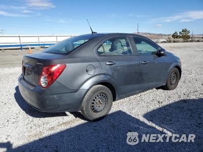 Trzecie zdjęcie samochodu z tyłu: 2013 CHEVROLET SONIC LS VIN:1G1JA5SH0D4160890 - miniatura