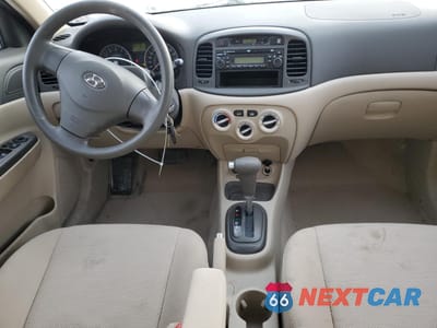 Zdjęcie 8 z 12 samochodu: 2007 HYUNDAI ACCENT GLS VIN:KMHCN45C67U090505 - miniatura