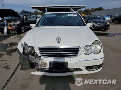 Piąte zdjęcie samochodu w środku: 2006 MERCEDES-BENZ C 230 VIN:WDBRF52H56A910217 - miniatura