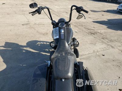 Zdjęcie 6 z 9 samochodu: 2018 HARLEY-DAVIDSON FLHRXS VIN:1HD1KVC34JB623711 - miniatura