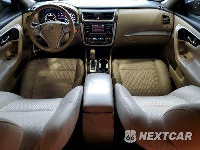 Zdjęcie 8 z 12 samochodu: 2017 NISSAN ALTIMA 2.5 VIN:1N4AL3AP0HC291091 - miniatura