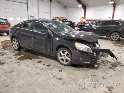 Czwarte zdjęcie samochodu z boku: 2013 VOLVO S60 T5 VIN:YV1612FH7D1207219 - miniatura