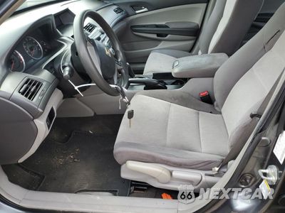 Zdjęcie 7 z 12 samochodu: 2009 HONDA ACCORD LX VIN:1HGCP263X9A004250 - miniatura
