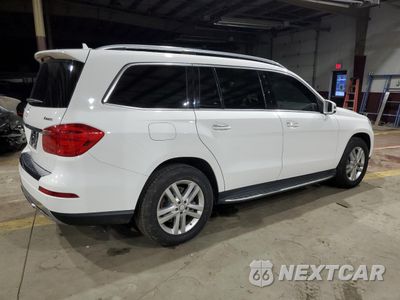 Trzecie zdjęcie samochodu z tyłu: 2015 MERCEDES-BENZ GL 450 4MATIC VIN:4JGDF6EE2FA503051 - miniatura