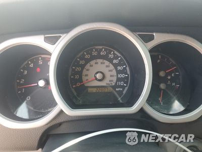 Zdjęcie 9 z 15 samochodu: 2004 TOYOTA 4RUNNER SR5 VIN:JTEZU14R848009672 - miniatura