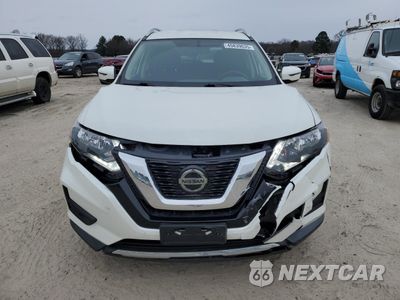 Piąte zdjęcie samochodu w środku: 2018 NISSAN ROGUE S VIN:KNMAT2MV5JP579959 - miniatura
