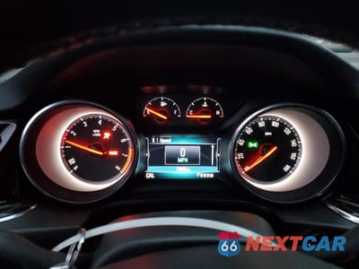 Zdjęcie 9 z 13 samochodu: 2018 BUICK REGAL TOURX ESSENCE VIN:W04GV8SX9J1062737 - miniatura