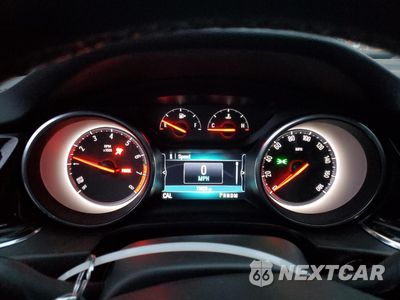 Zdjęcie 9 z 13 samochodu: 2018 BUICK REGAL TOURX ESSENCE VIN:W04GV8SX9J1062737 - miniatura