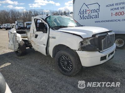 Czwarte zdjęcie samochodu z boku: 2005 FORD F350 SRW SUPER DUTY VIN:1FTWF30P85EB31162 - miniatura