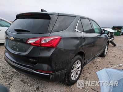 Trzecie zdjęcie samochodu z tyłu: 2018 CHEVROLET EQUINOX LT VIN:2GNAXSEV0J6173176 - miniatura
