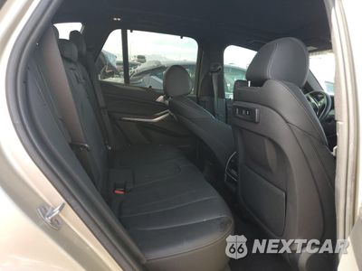 Zdjęcie 11 z 14 samochodu: 2019 BMW X5 XDRIVE40I VIN:5UXCR6C54KLK84956 - miniatura