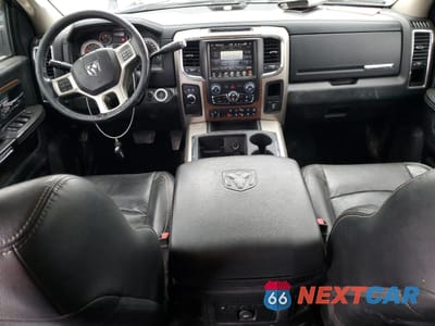 Zdjęcie 8 z 12 samochodu: 2013 RAM 2500 LARAMIE VIN:3C6UR5FL7DG544896 - miniatura