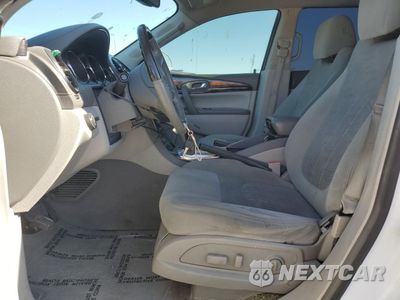 Zdjęcie 7 z 13 samochodu: 2016 BUICK ENCLAVE VIN:5GAKRAKD1GJ168627 - miniatura