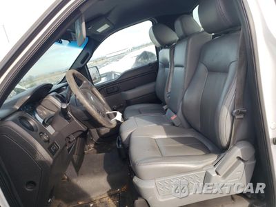 Zdjęcie 7 z 12 samochodu: 2013 FORD F150 VIN:1FTMF1CM4DKF32981 - miniatura