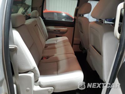 Zdjęcie 10 z 14 samochodu: 2011 CHEVROLET SILVERADO K1500 LT VIN:1GCPKSE38BF169965 - miniatura