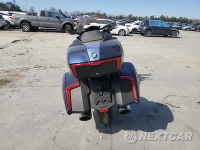 Czwarte zdjęcie samochodu z boku: 2019 BMW K1600 B VIN:WB10F5309KZG18200 - miniatura