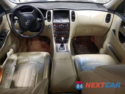 Zdjęcie 8 z 15 samochodu: 2016 INFINITI QX50 VIN:JN1BJ0RR7GM264121 - miniatura