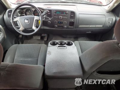 Zdjęcie 8 z 12 samochodu: 2008 CHEVROLET SILVERADO K1500 VIN:2GCEK19J581247709 - miniatura
