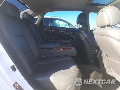 Zdjęcie 10 z 12 samochodu: 2016 HYUNDAI EQUUS SIGNATURE VIN:KMHGH4JH1GU106331 - miniatura