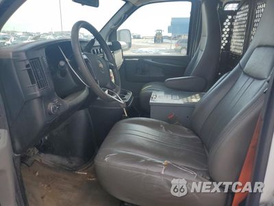 Zdjęcie 7 z 13 samochodu: 2015 CHEVROLET EXPRESS G2500 VIN:1GCWGFCF3F1130415 - miniatura