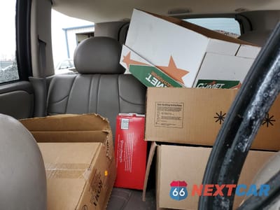Zdjęcie 10 z 14 samochodu: 2004 JEEP GRAND CHEROKEE LAREDO VIN:1J4GW48S94C379217 - miniatura