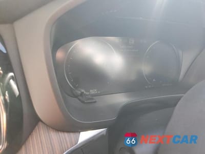 Zdjęcie 9 z 12 samochodu: 2021 VOLVO XC60 T6 MOMENTUM VIN:YV4A22RK6M1684810 - miniatura