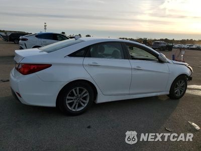 Trzecie zdjęcie samochodu z tyłu: 2014 HYUNDAI SONATA GLS VIN:5NPEB4AC8EH939682 - miniatura