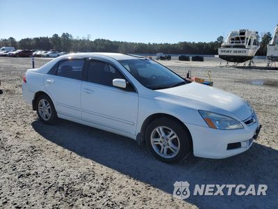 Czwarte zdjęcie samochodu z boku: 2007 HONDA ACCORD SE VIN:1HGCM56367A152399 - miniatura