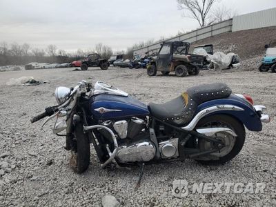 Trzecie zdjęcie samochodu z tyłu: 2011 KAWASAKI VN900 D VIN:JKAVN2D11BA042030 - miniatura