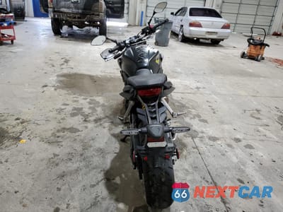 Czwarte zdjęcie samochodu z boku: 2021 HONDA CB650 RA VIN:MLHRH0252M5200490 - miniatura