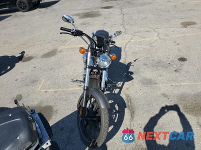 Piąte zdjęcie samochodu w środku: 2016 HONDA VT1300 CX VIN:JH2SC6141GK100067 - miniatura