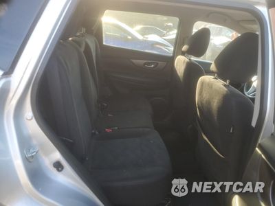 Zdjęcie 11 z 15 samochodu: 2015 NISSAN ROGUE S VIN:KNMAT2MT9FP549921 - miniatura