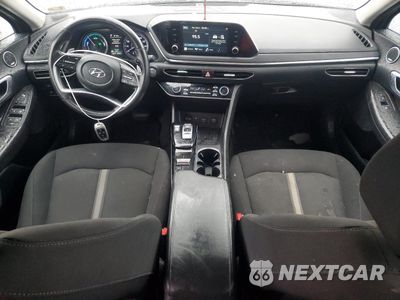 Zdjęcie 8 z 13 samochodu: 2021 HYUNDAI SONATA HYBRID VIN:KMHL34JJ9MA027163 - miniatura