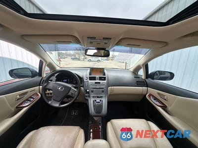 Zdjęcie 9 z 10 samochodu: 2010 LEXUS HS 250H VIN:JTHBB1BAXA2008917 - miniatura
