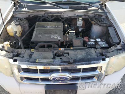 Zdjęcie 13 z 15 samochodu: 2010 FORD ESCAPE XLT VIN:1FMCU0DG7AKD20734 - miniatura