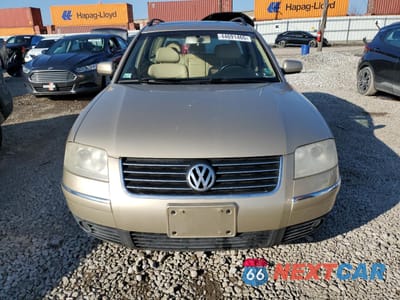 Piąte zdjęcie samochodu w środku: 2002 VOLKSWAGEN PASSAT GLS VIN:WVWVD63B82E084875 - miniatura