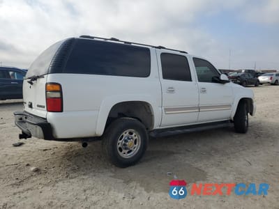 Trzecie zdjęcie samochodu z tyłu: 2004 CHEVROLET SUBURBAN C2500 VIN:3GNGC26U94G271076 - miniatura