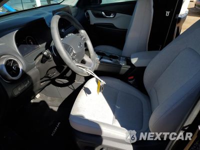 Zdjęcie 7 z 12 samochodu: 2023 HYUNDAI KONA SE VIN:KM8K23AG7PU166756 - miniatura