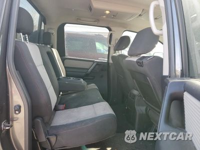 Zdjęcie 10 z 14 samochodu: 2011 NISSAN TITAN S VIN:1N6BA0ECXBN305095 - miniatura