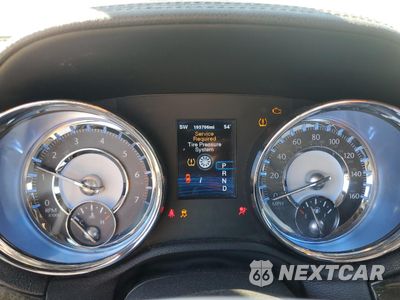 Zdjęcie 9 z 14 samochodu: 2012 CHRYSLER 300C VIN:2C3CCAET6CH103182 - miniatura