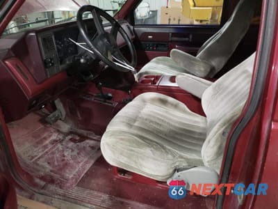Zdjęcie 7 z 12 samochodu: 1989 CHEVROLET GMT-400 K3500 VIN:2GCHK39N8K1258495 - miniatura