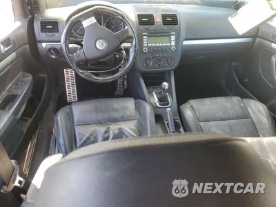 Zdjęcie 8 z 13 samochodu: 2008 VOLKSWAGEN GTI VIN:WVWHV71K58W249089 - miniatura