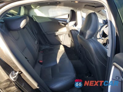 Zdjęcie 11 z 15 samochodu: 2018 VOLVO S60 DYNAMIC VIN:YV126MFL6J2450638 - miniatura